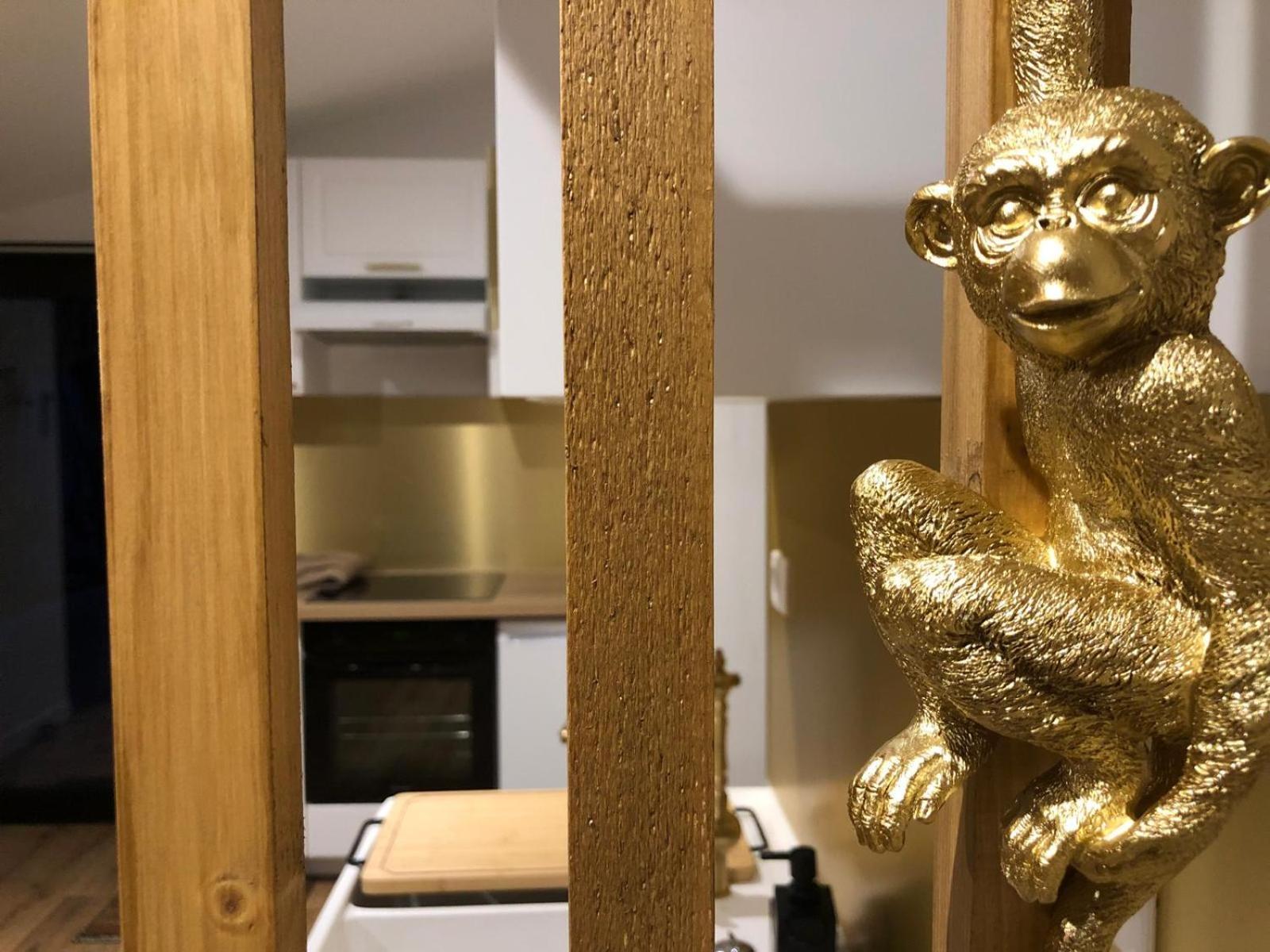 Gite Le Domaine Aubazen La Chapelle-Aubareil Bagian luar foto